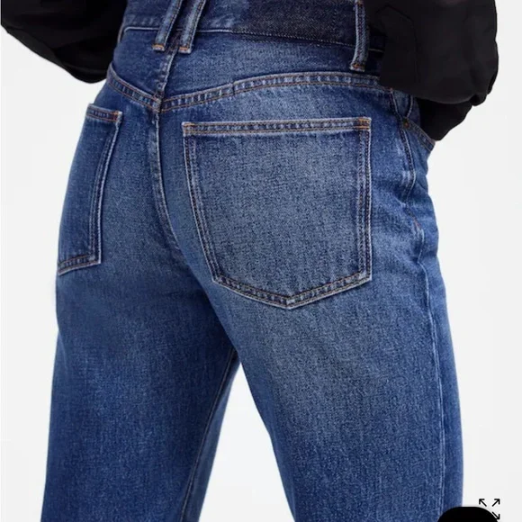 Classic Blue Women's Jeans - Picture 5 of 6